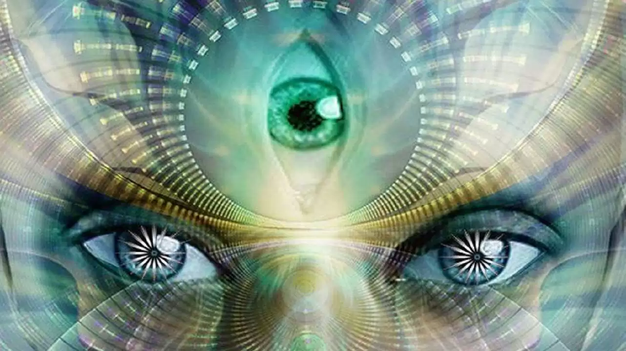 العين الثالثة هل هي حقيقة وكيف يتم تفعيلها 1 العين الثالثة 1