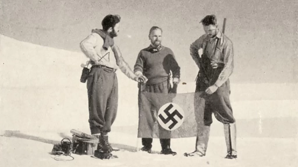 رحلة هتلر إلى القطب الجنوبي